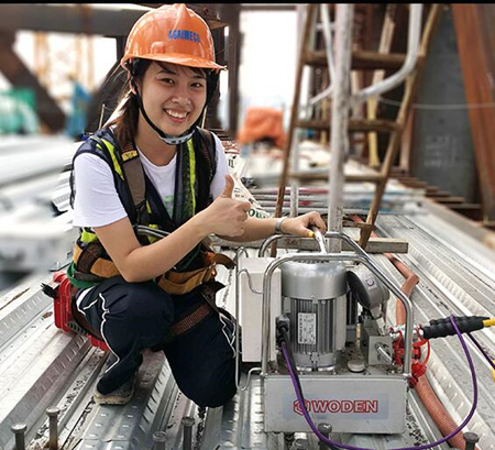 液壓扳手泵站采購，具體看型號還是參數(shù)？